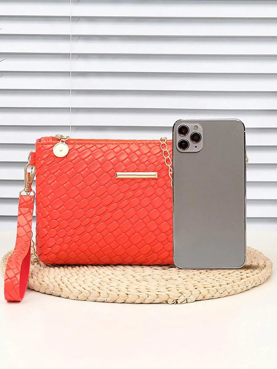 Women's Mini Solid Color PU Wavy Textured Shoulder Handbag With Chain Strap Elegant Crossbody Purse Casual Daily Small Fashion Bag