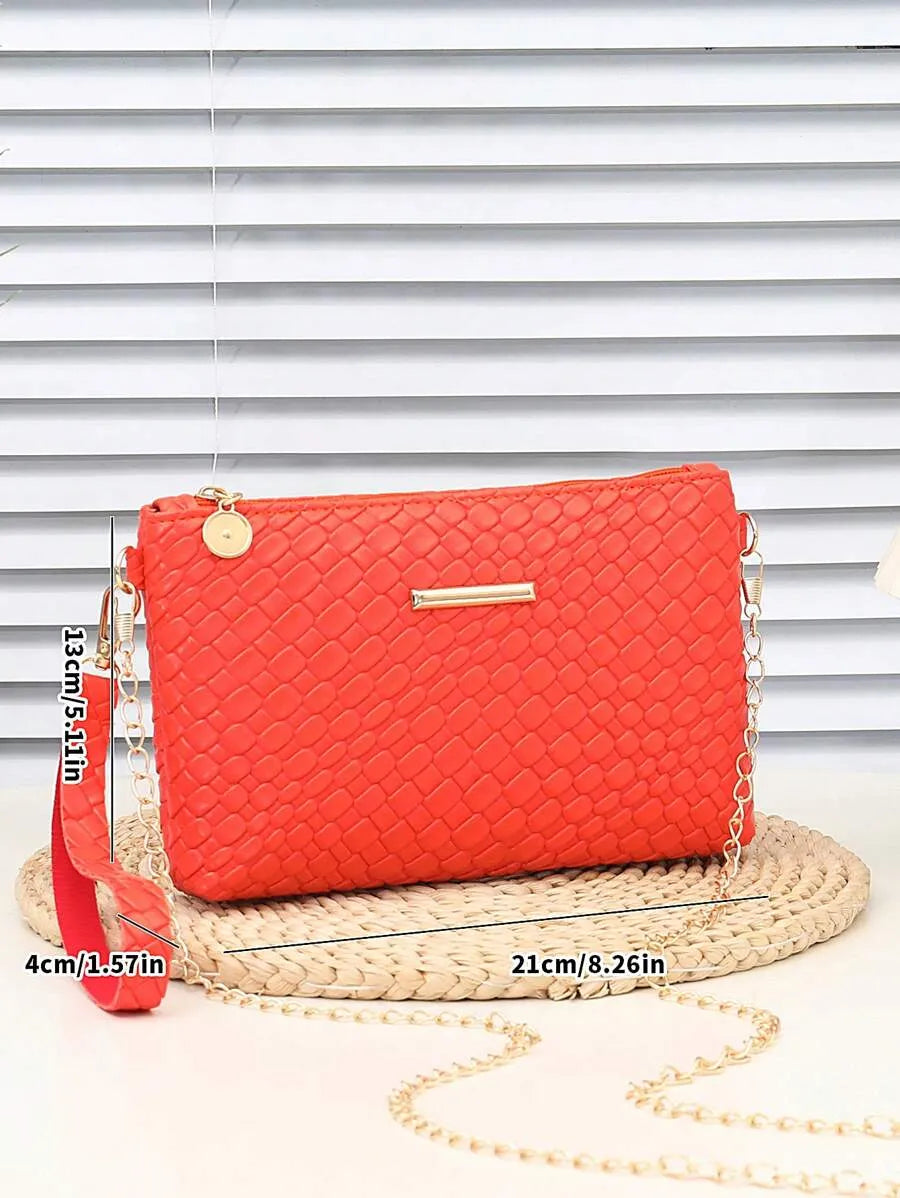 Women's Mini Solid Color PU Wavy Textured Shoulder Handbag With Chain Strap Elegant Crossbody Purse Casual Daily Small Fashion Bag