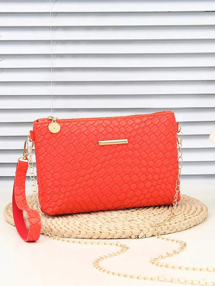 Women's Mini Solid Color PU Wavy Textured Shoulder Handbag With Chain Strap Elegant Crossbody Purse Casual Daily Small Fashion Bag
