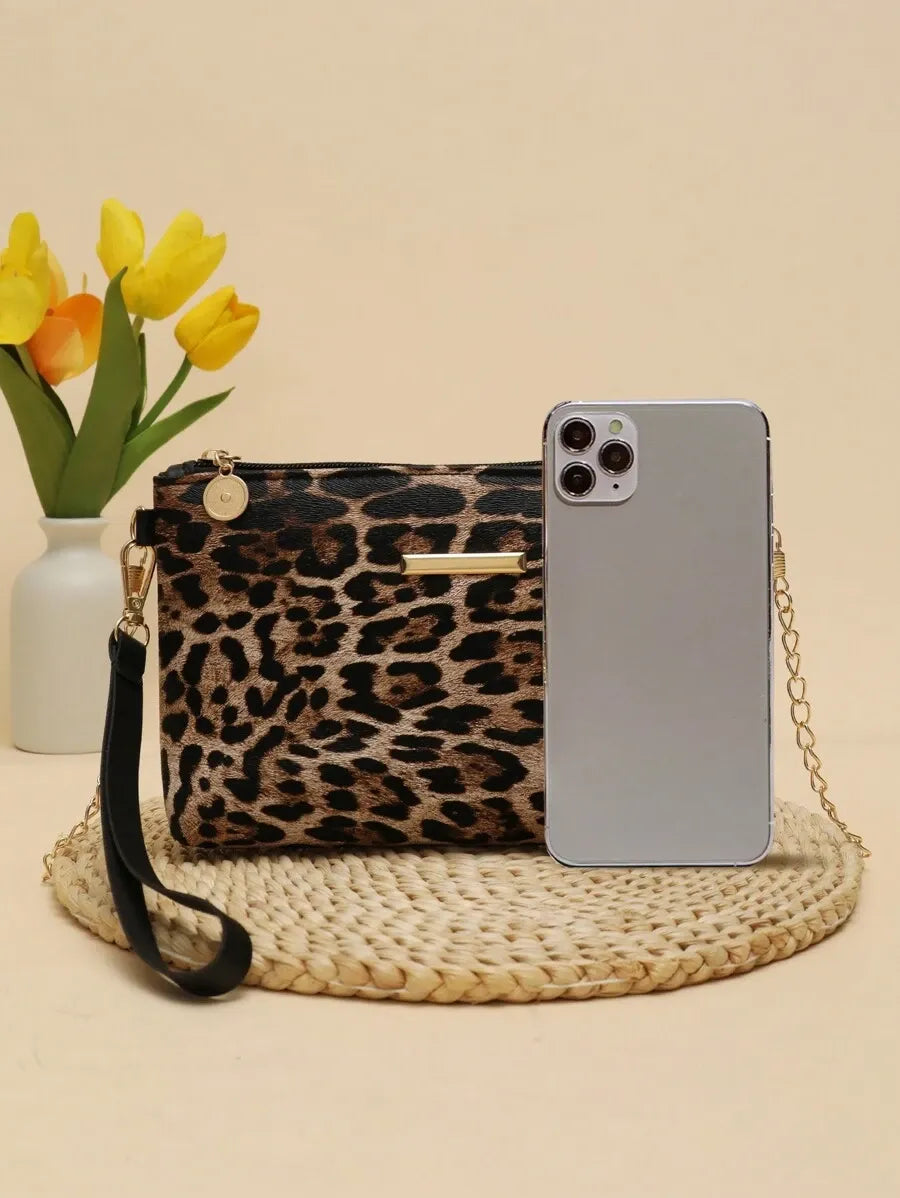 Women's Mini Brick Style Solid Color Shoulder Bag Minimalist Plain Clutch Crossbody Purse With Chain Strap Casual Travel Fashion Bag