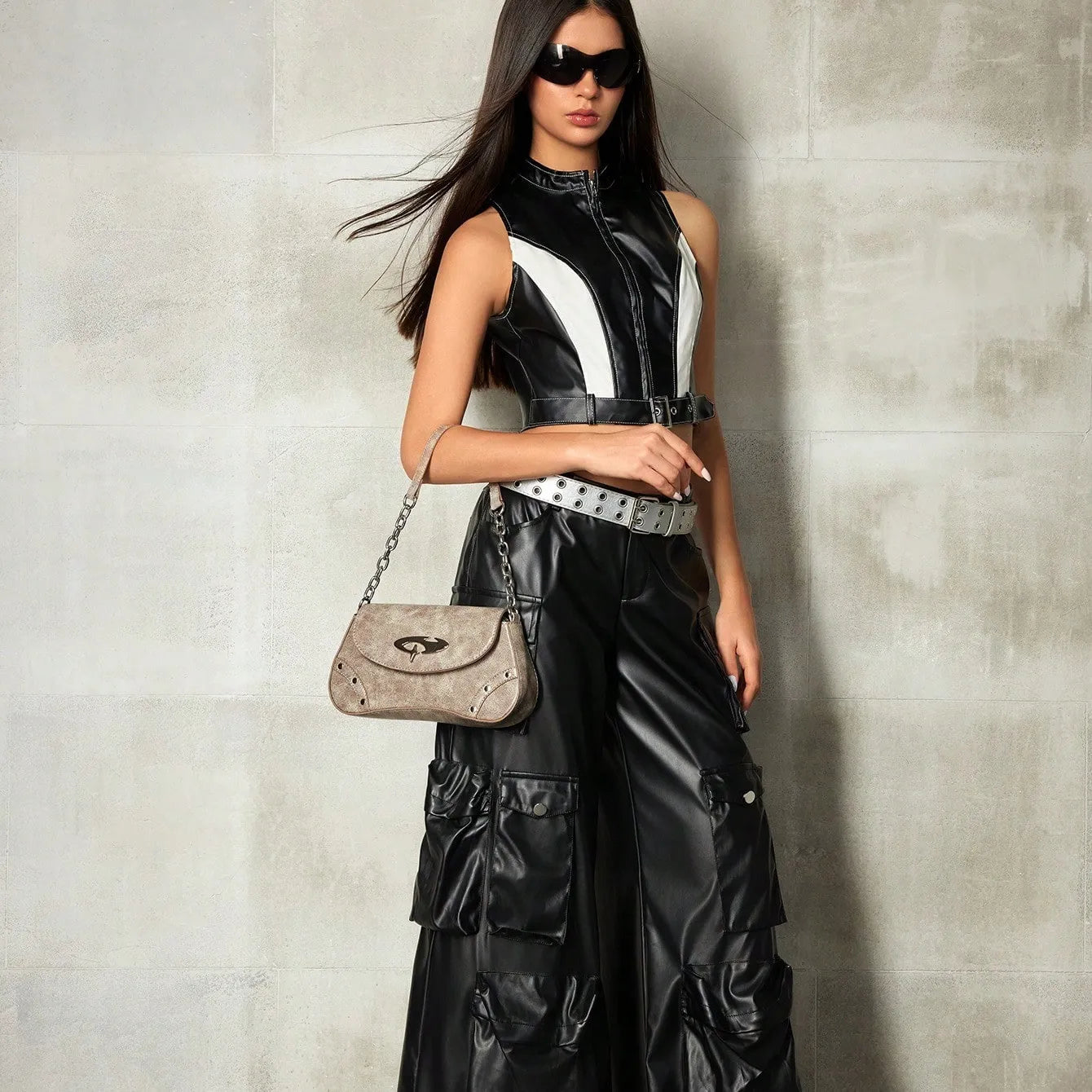 Women's Shoulder Hobo Bag With Metal Chain Strap Retro Y2K Vintage Fashion Icon Style Versatile Casual Street Crossbody Purse For Women